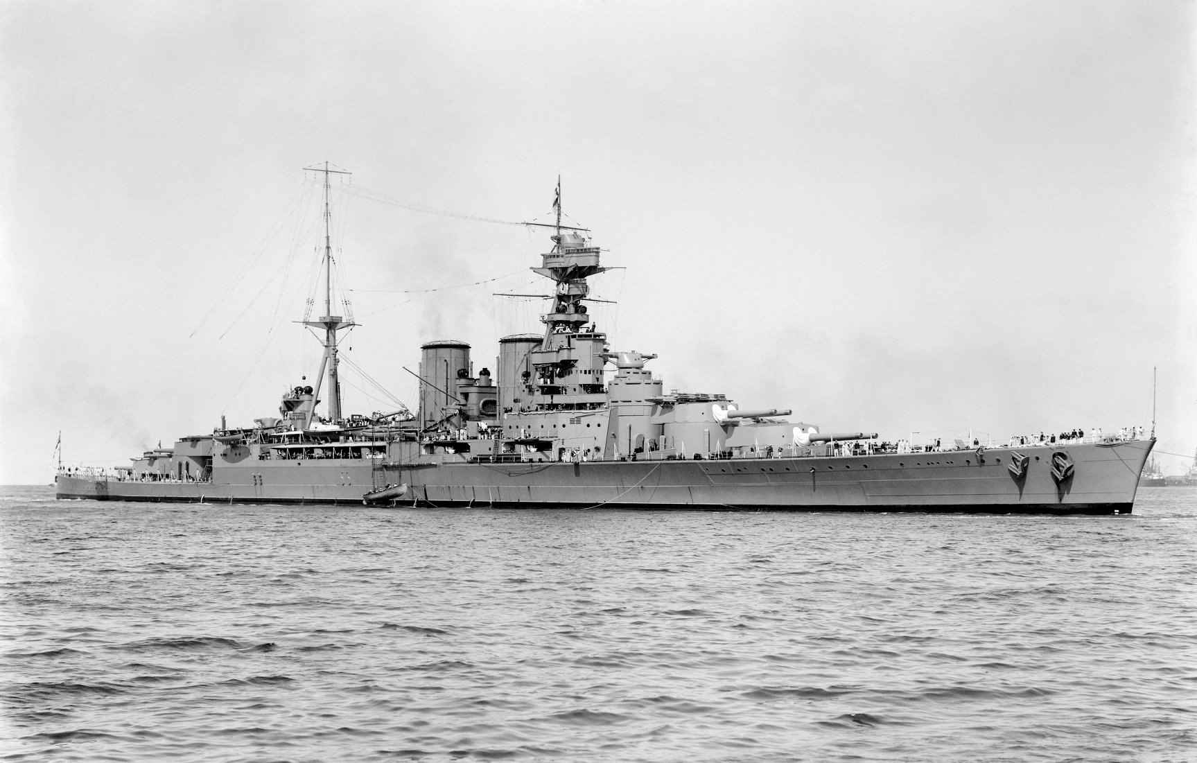 เรือหลวงฮูด (HMS Hood) กองทัพเรืออังกฤษถูกจมในมหาสมุทรแอตแลนติกเหนือ